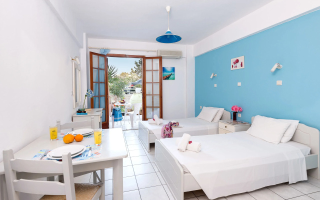 Kostas Apartments