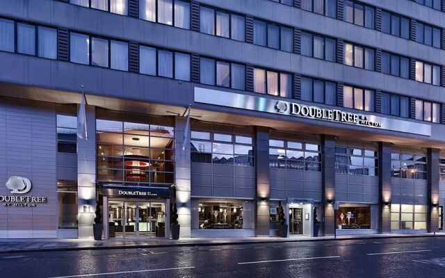 DoubleTree by Hilton London Victoria 0