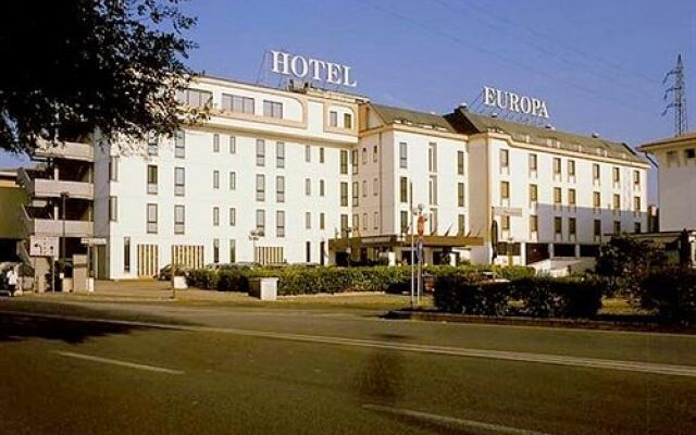 Отель Europa Vicenza Италия, Виченца - отзывы, цены и фото номеров - забронировать отель Europa Vicenza онлайн вид на фасад