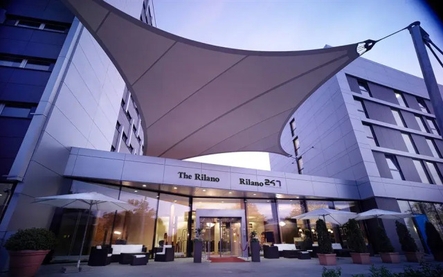Rilano 24I7 Hotel München вид на фасад