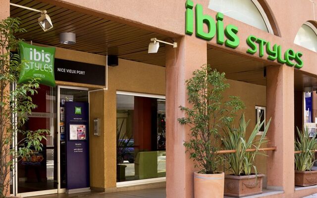 ibis Styles Nice Vieux Port 0