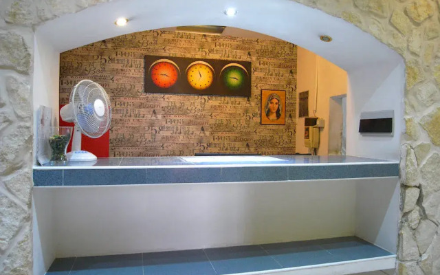 Ostello California - Hostel ресепшен