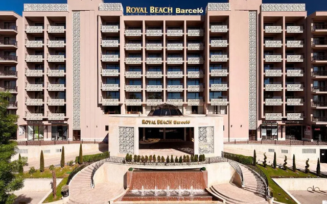 Отель Barceló Royal Beach вид на фасад
