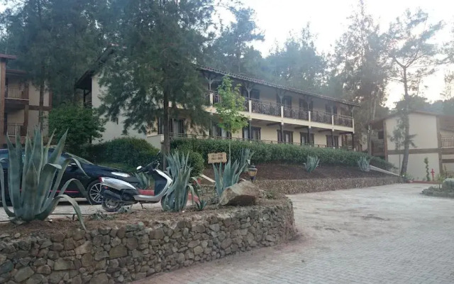 Hotel Berke Ranch & Nature