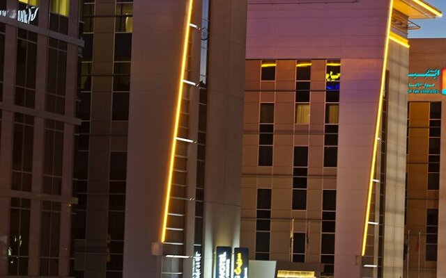 Novotel Suites Dubai Mall of the Emirates 1