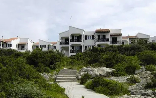Отель Apartamentos Roc Oasis Park вид на фасад
