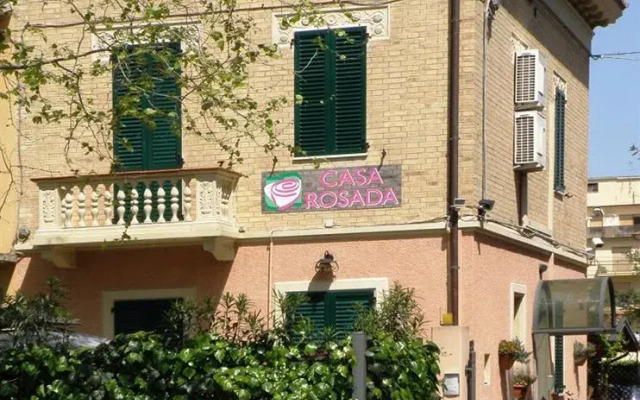 Отель Rosada Camere Porto Recanati. Порто Реканати вид на фасад