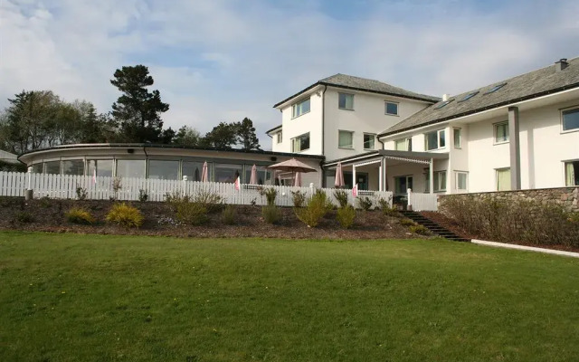Отель Viste Strandhotell Рандаберг вид на фасад