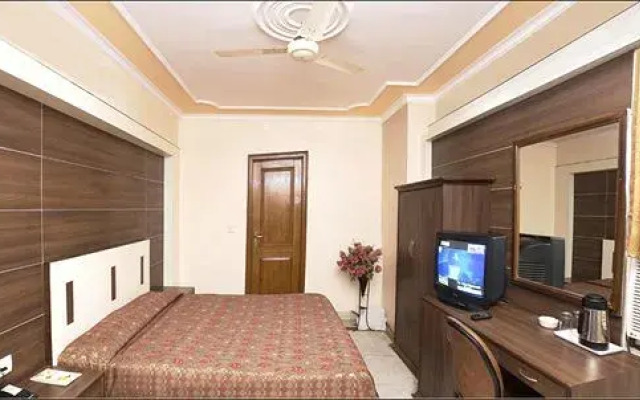 Отель Welcome Palace Paharganj интерьер отеля