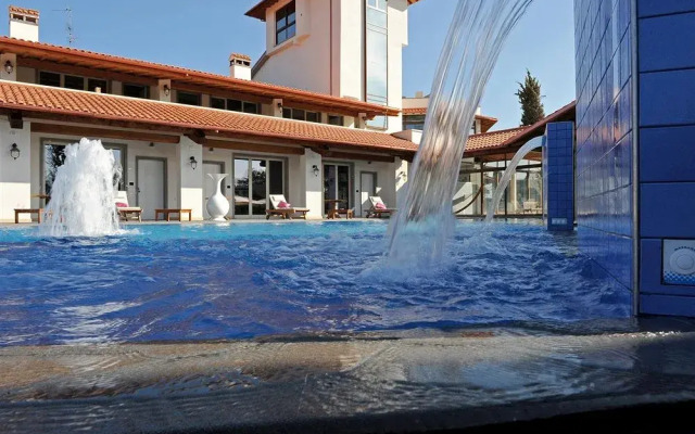 Отель Resort Nando Al Pallone Виторкиано вид на фасад