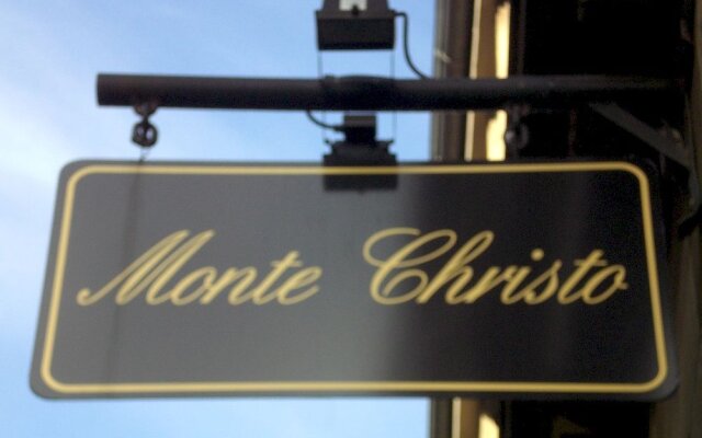 Hotel Monte Christo 0