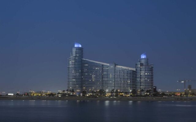 InterContinental Residence Suites Dubai Festival City 1