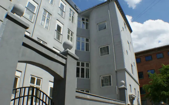 Отель Cph Apartment Дания, Копенгаген - отзывы, цены и фото номеров - забронировать отель Cph Apartment онлайн вид на фасад