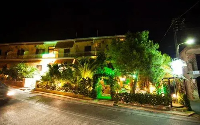 Hotel Possidon вид на фасад
