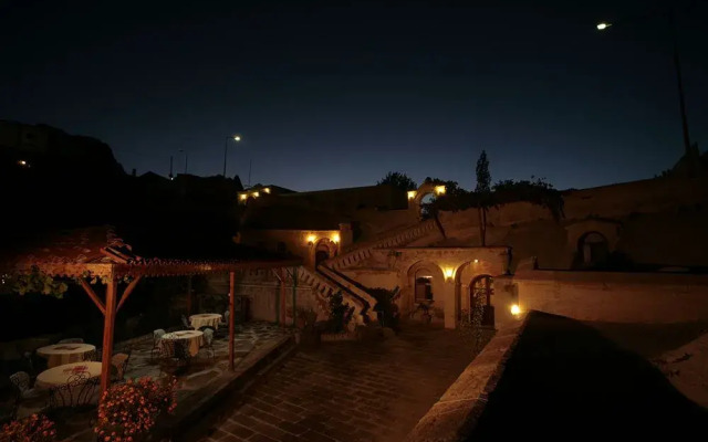 Buket Cave Hotel Турция, Учисар - отзывы, цены и фото номеров - забронировать отель Buket Cave Hotel онлайн вид на фасад