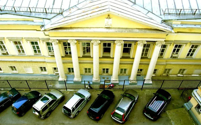 Апартаменты Kremlin Suite Apartment вид на фасад