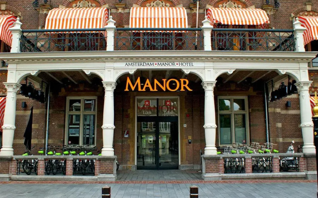 Отель The Manor Amsterdam вид на фасад