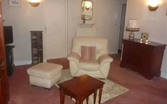 Апартаменты Saint Denis Apartment комната для гостей