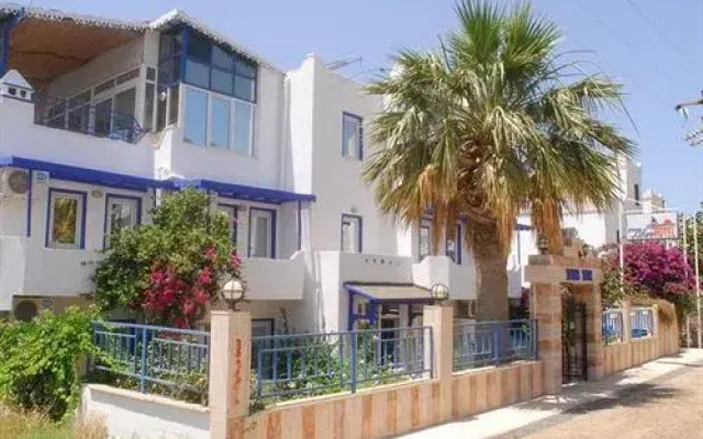 Blue Bodrum Hotel Турция, Гюмюшлюк - отзывы, цены и фото номеров - забронировать отель Blue Bodrum Hotel онлайн вид на фасад