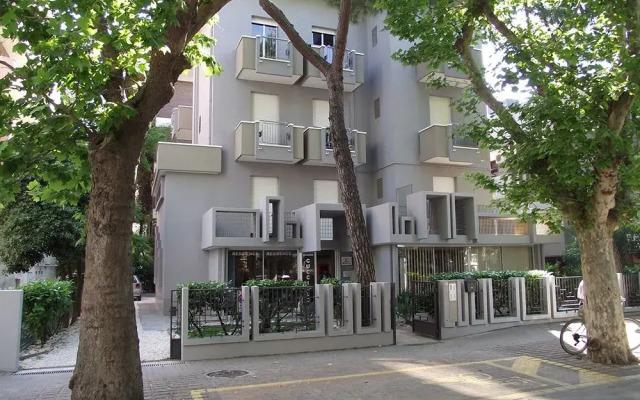 Отель Residence Cucciolo вид на фасад