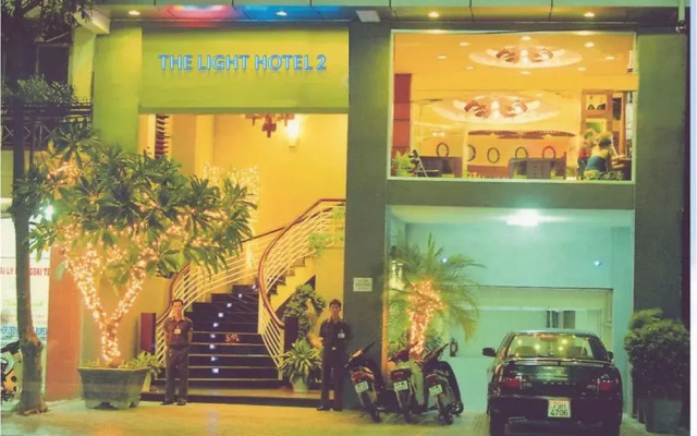 Отель Brandi Nha Trang Hotel Вьетнам, Нячанг - 1 отзыв об отеле, цены и фото номеров - забронировать отель Brandi Nha Trang Hotel онлайн вид на фасад