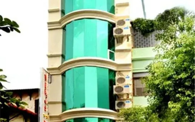 Hanoi Venus Hotel вид на фасад