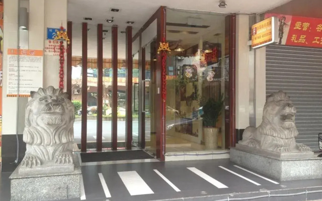 Lingnan Garden Inn Huadu Hotel Guangzhou вид на фасад