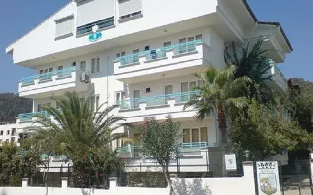Manolya Hotel Marmaris вид на фасад