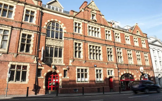 Отель Kinlay House Dublin вид на фасад