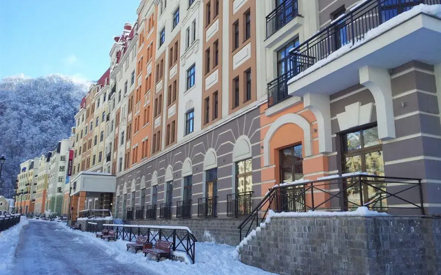 Гостиница Mercure Rosa Khutor (Меркюр Роза Хутор) вид на фасад