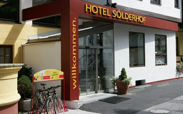 Отель SOLDERHOF Хохгургль вид на фасад