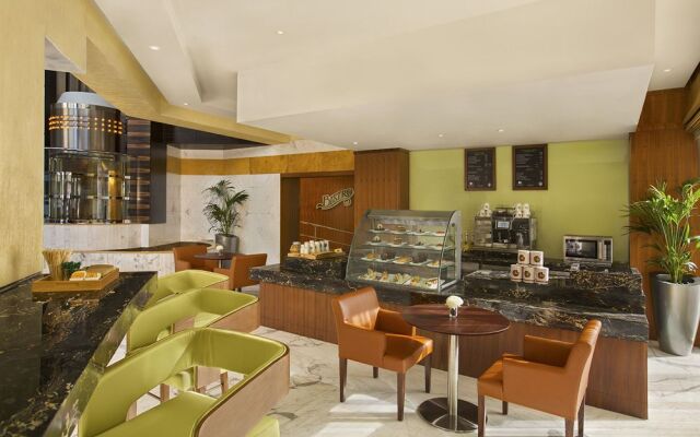 DoubleTree by Hilton Hotel and Residences Dubai Al Barsha 1