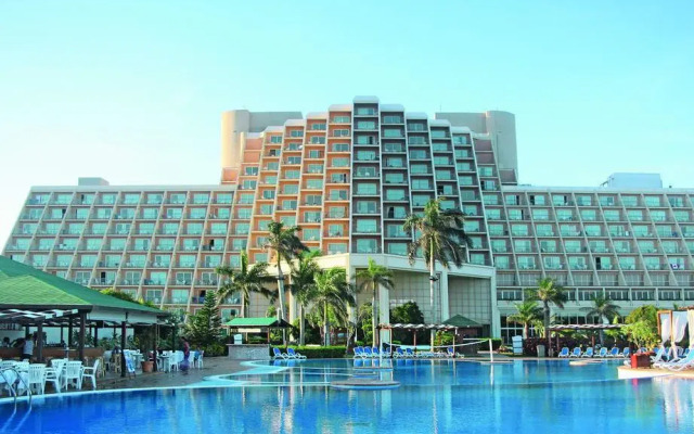 Blau Varadero Hotel бассейн