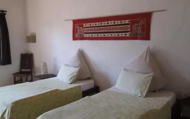 Auberge Omulonga Bed And Breakfast In Okahanja Namibia From - 