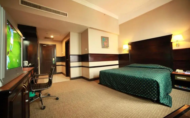 New Pacific Hotel