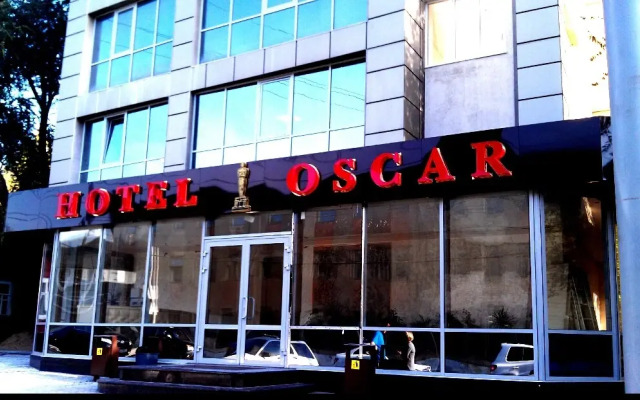 Отель Оскар Саратов вид на фасад