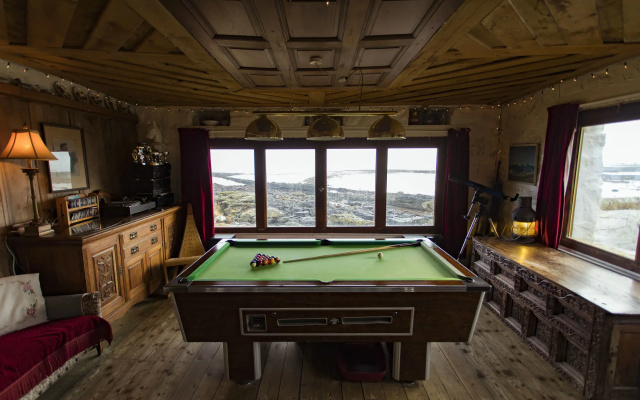 One The Cottage
