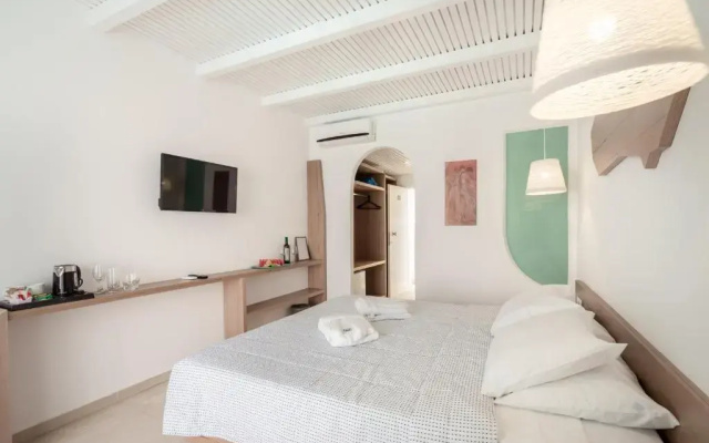 Aloe Hotel