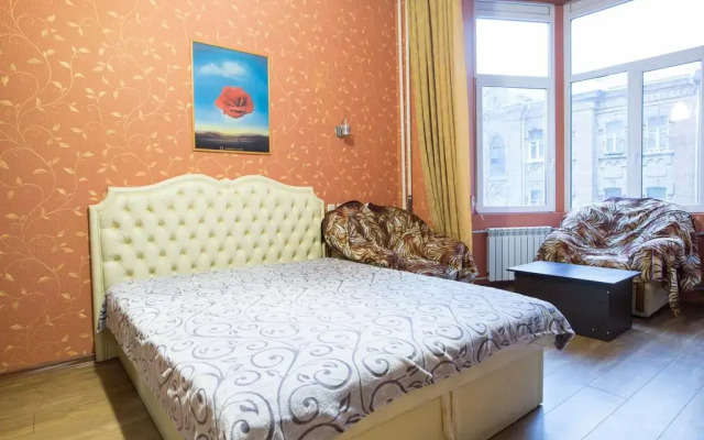 Отель Rymarska ApartHotel Харьков комната для гостей