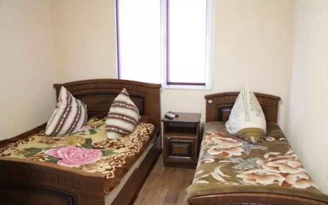 Solnechny Guest House