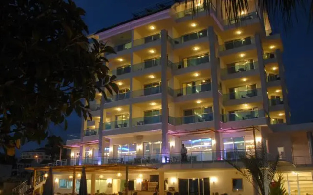 Venessa Beach Hotel Турция, Аланья - отзывы, цены и фото номеров - забронировать отель Venessa Beach Hotel онлайн вид на фасад