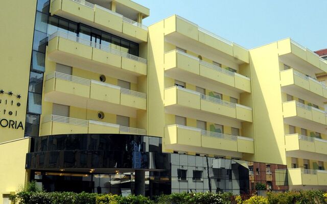 Отель Astoria Suite Hotel Италия, Римини - 9 отзывов об отеле, цены и фото номеров - забронировать отель Astoria Suite Hotel онлайн вид на фасад