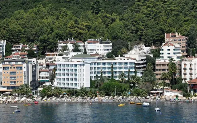 Tropikal Hotel