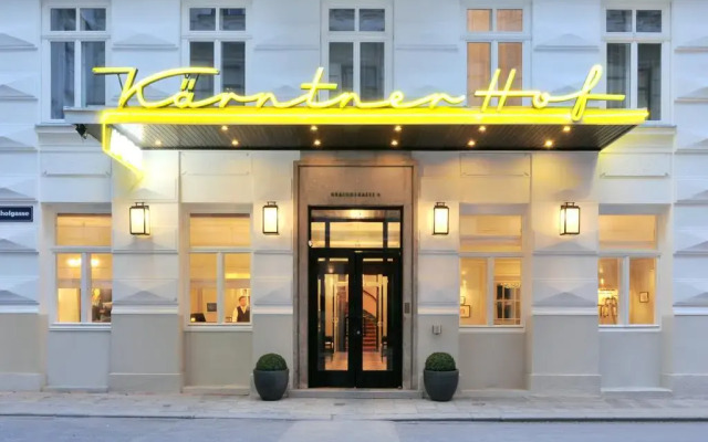 Hotel Kärntnerhof вид на фасад