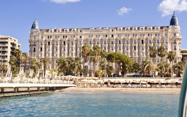 Отель InterContinental Carlton Cannes пляж