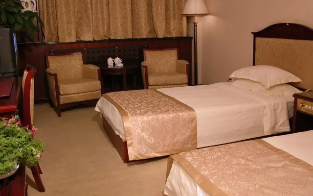 Kaifeng Dongjing Hotel