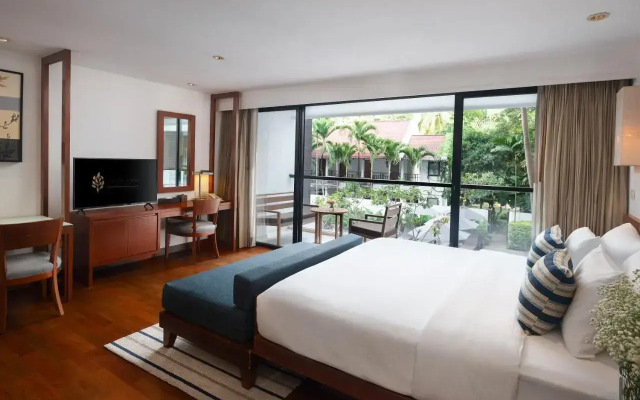 Woodlands Suites Serviced Residences