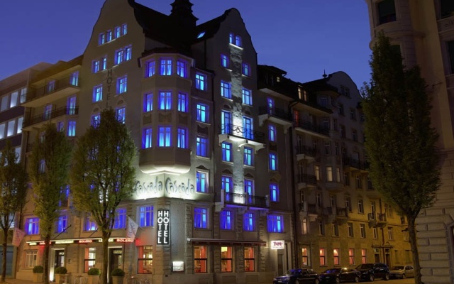 Cascada Swiss Quality Hotel вид на фасад