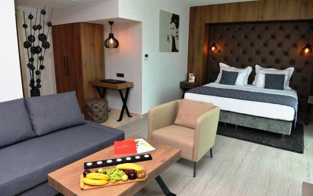 Lova Hotel & SPA комната для гостей