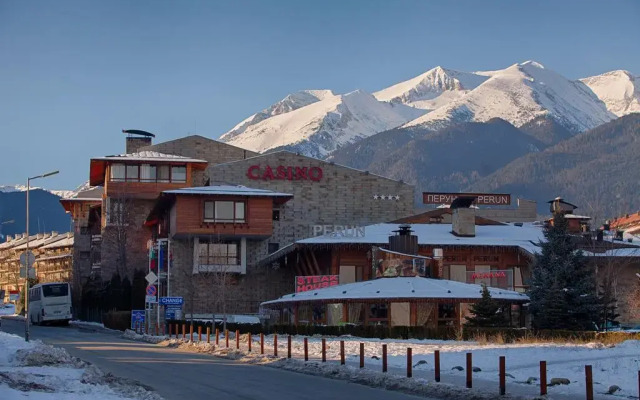 Platinum Hotel and Casino, Bansko вид на фасад